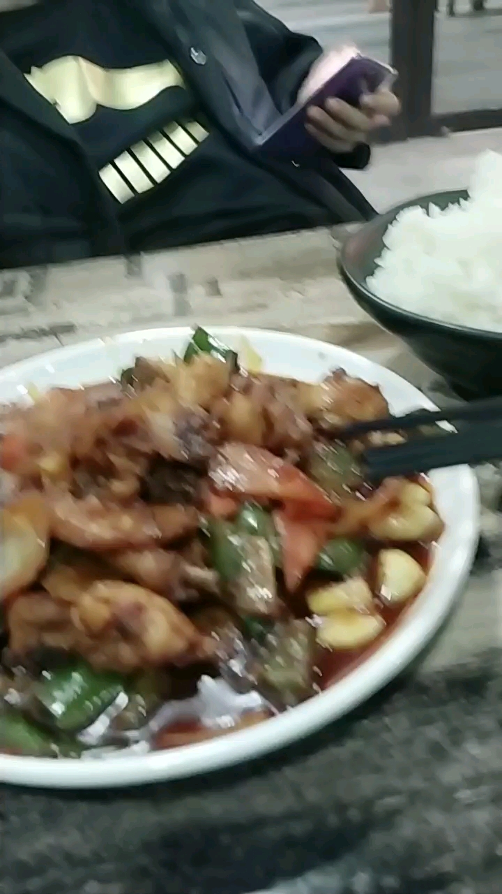 丰盛晚餐