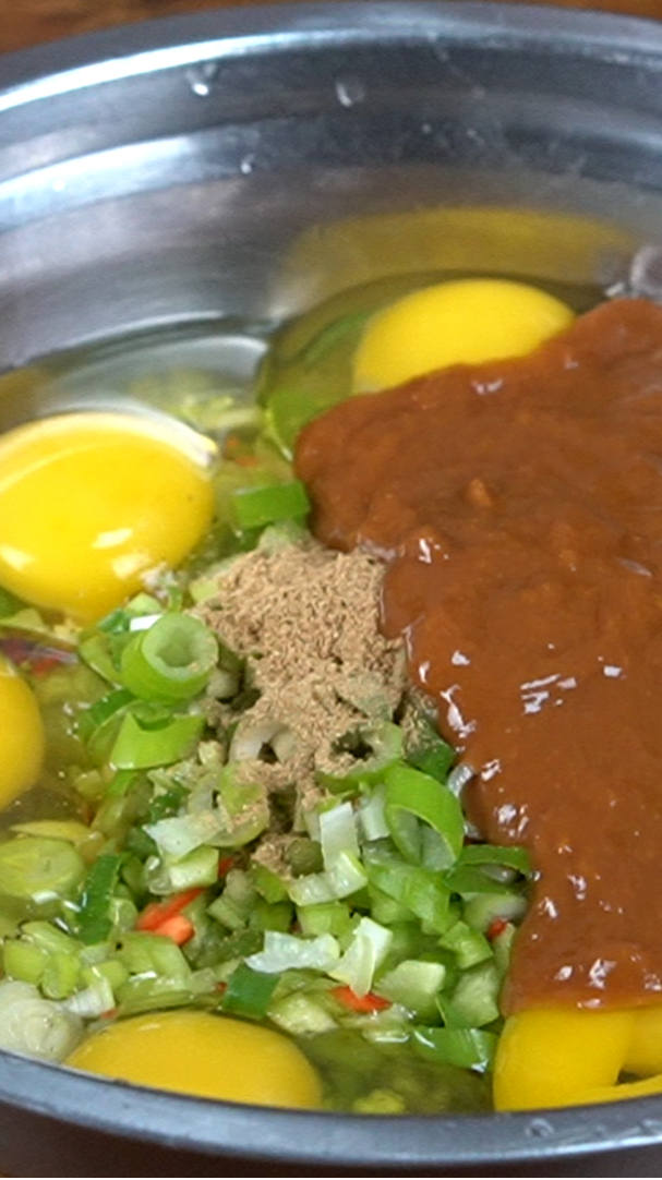 #美食#今天为大家分享东北鸡蛋焖子最好吃的做法,营养简单还下饭,全家都爱吃.