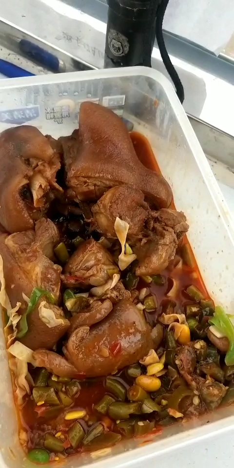 中铁食堂
