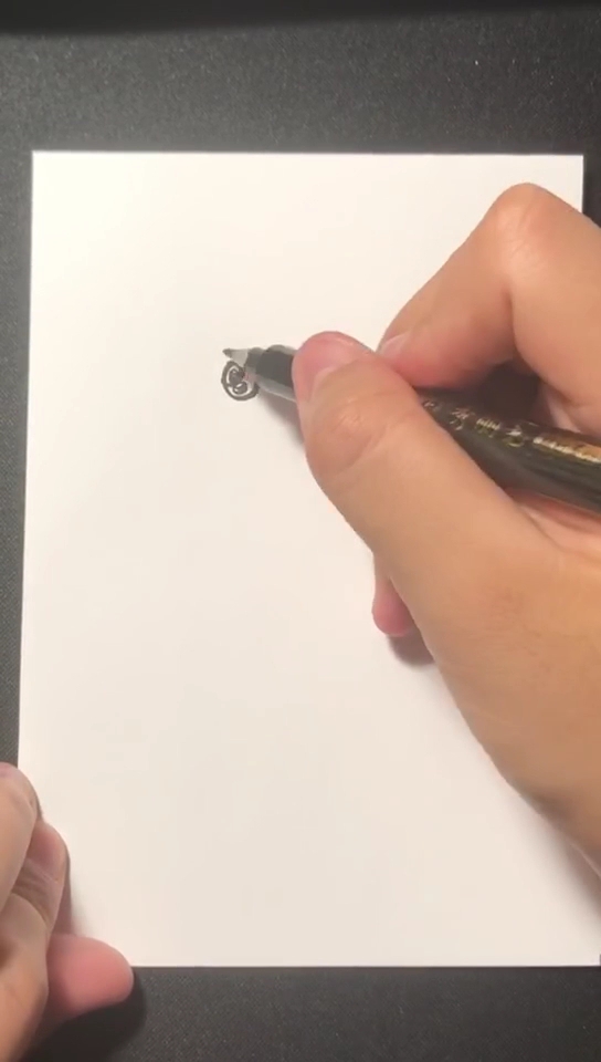 #果倍爽吸出加“贝”年趣#熙奶的趣味儿童简笔画小鸭子水中游