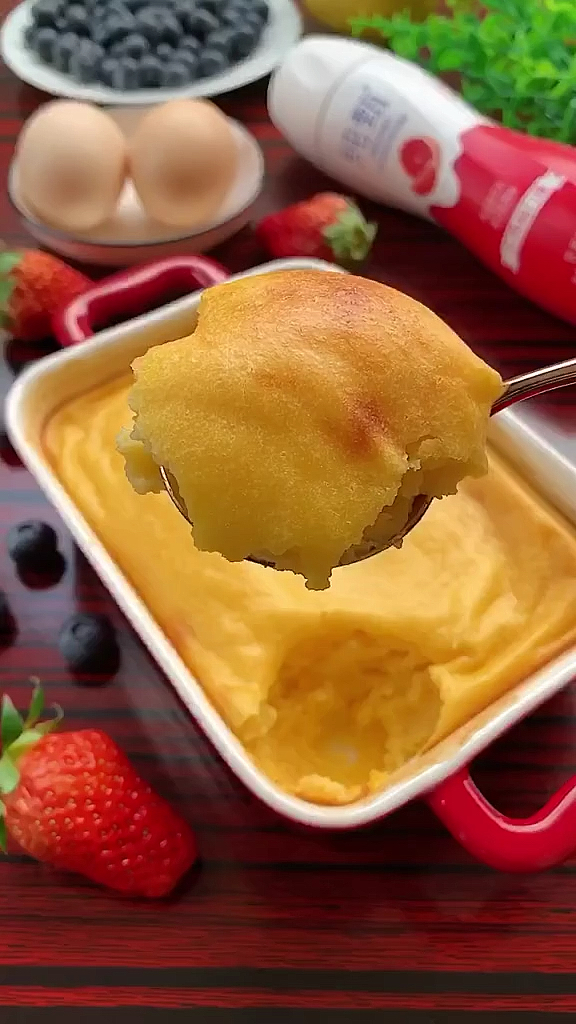 #西柚味蛋糕#水果奶香味特别浓郁,爱甜食的一定爱它