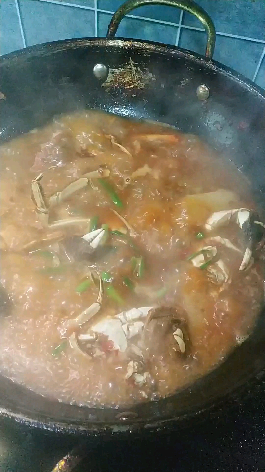 美味可口的螃蟹煲 