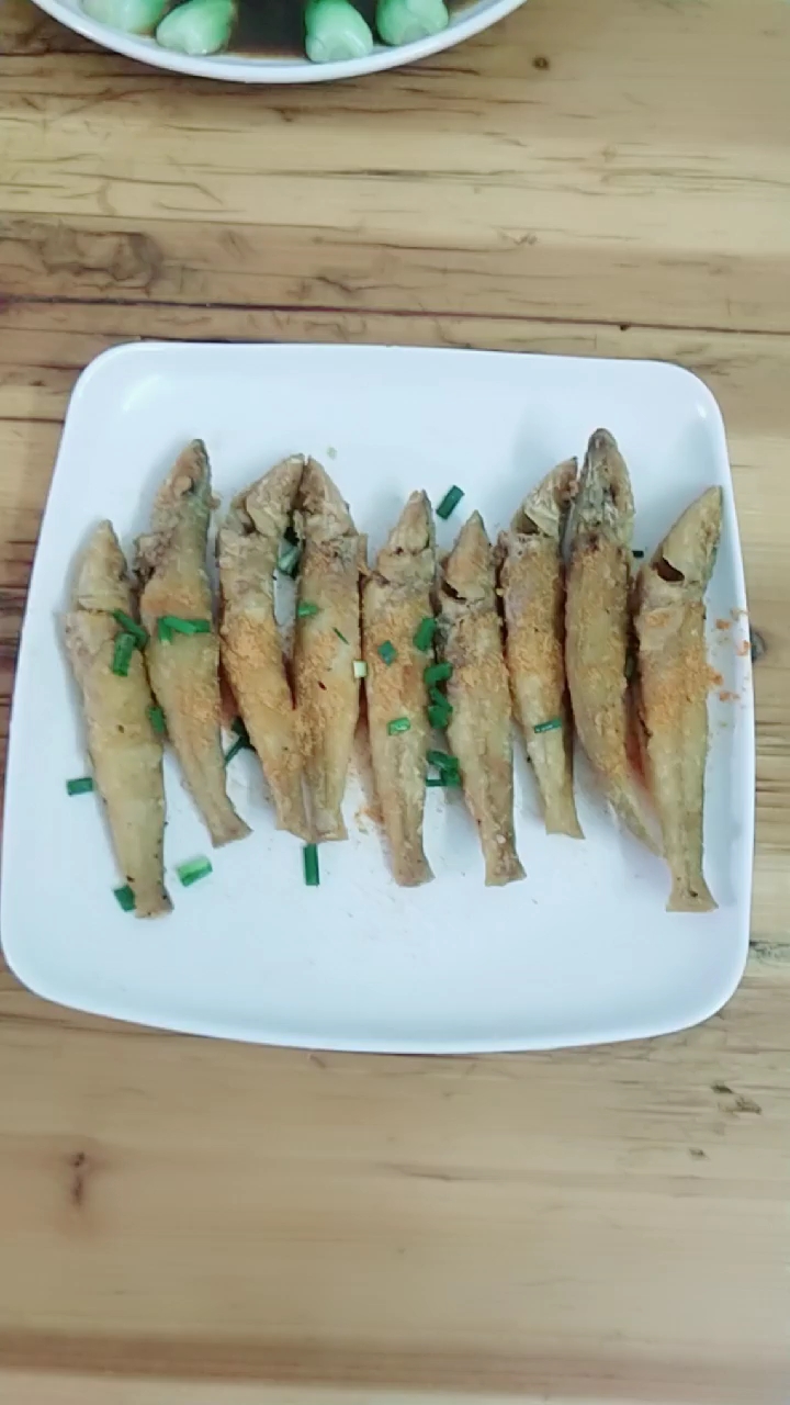 #黑暗料理之王#椒盐沙尖鱼,不错的下酒菜哦。