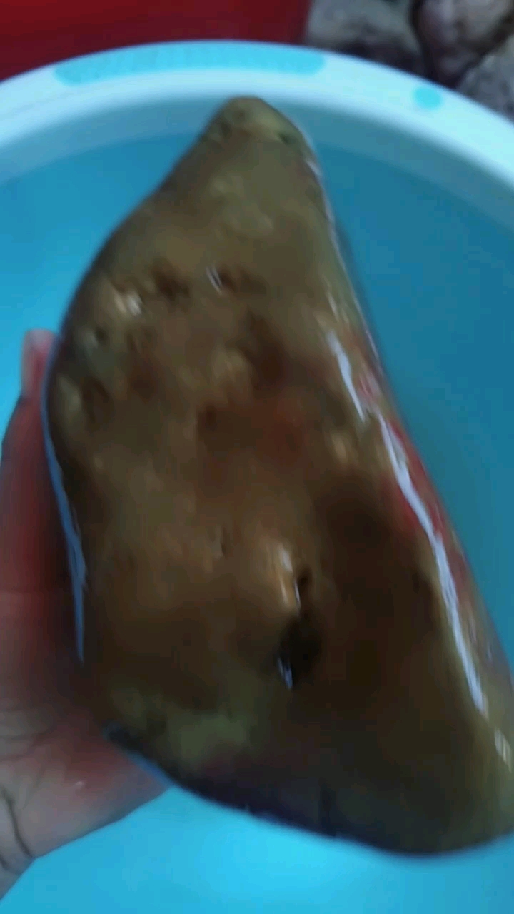 鸡血石冻石