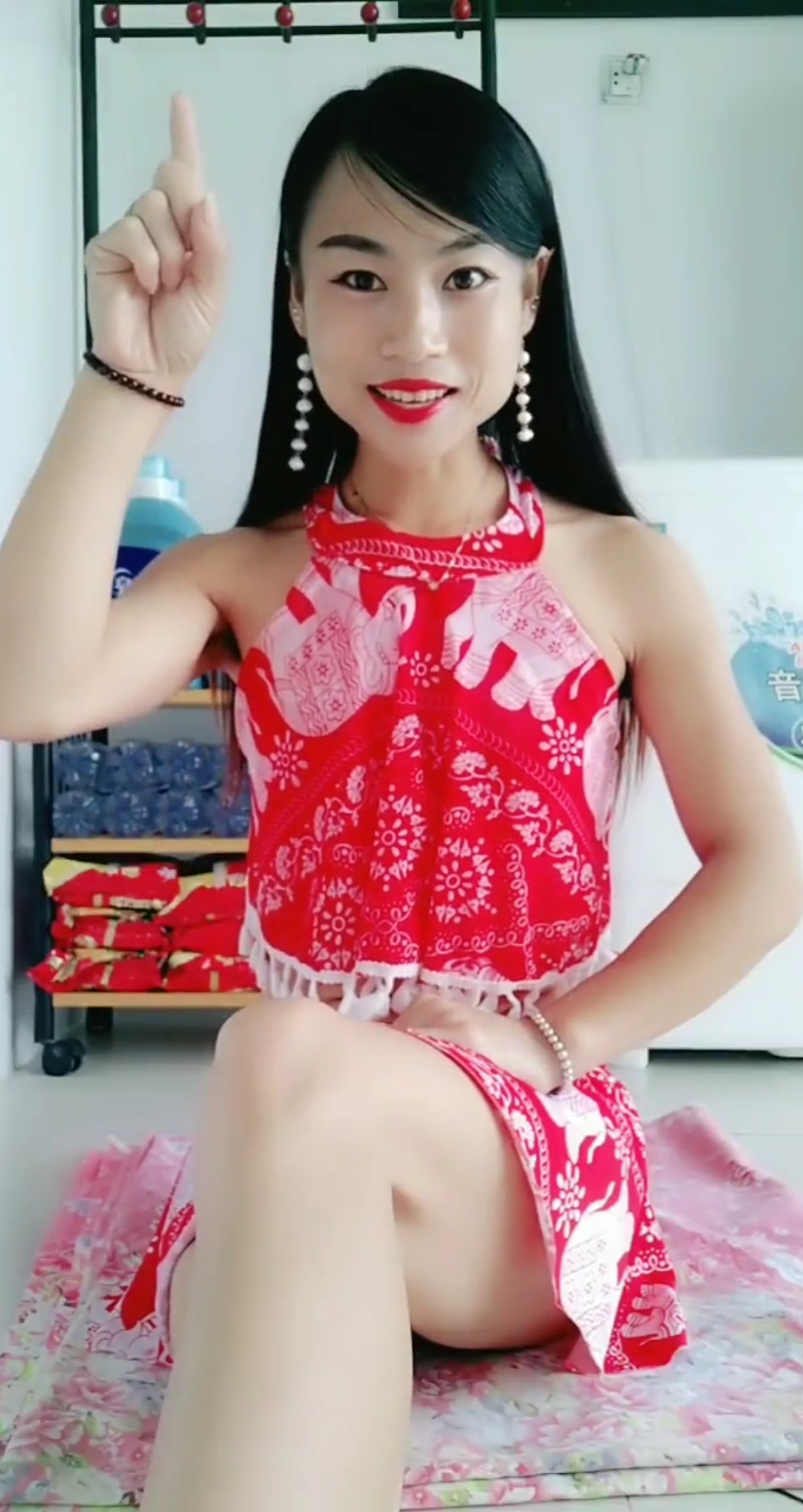 苍天在上厚土为证,我愿用我身上的十斤肉换取给给我点赞的人,一生平安,一世幸福。