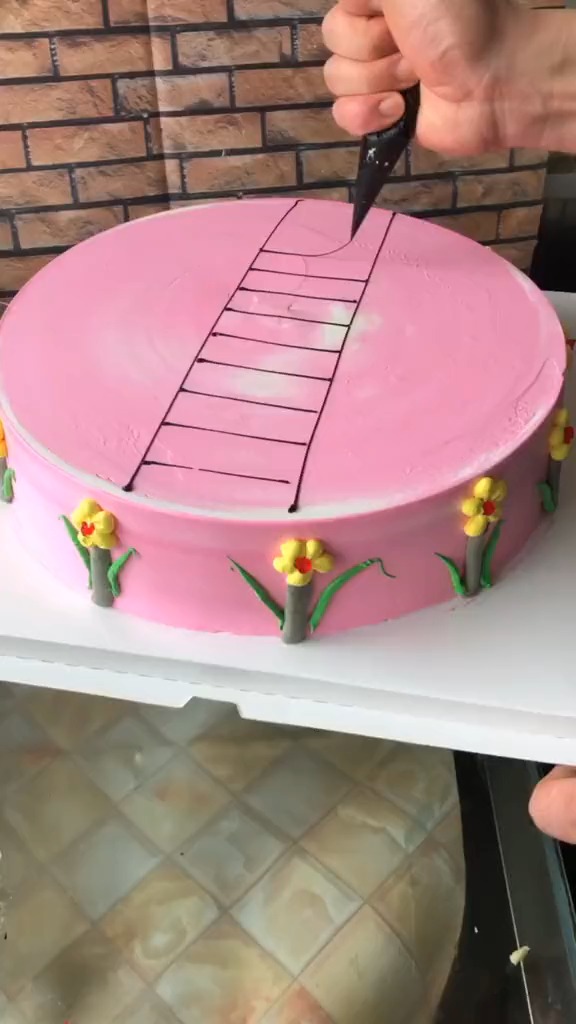 #春日好食光#创意托马斯蛋糕,好玩又好看 #生日蛋糕