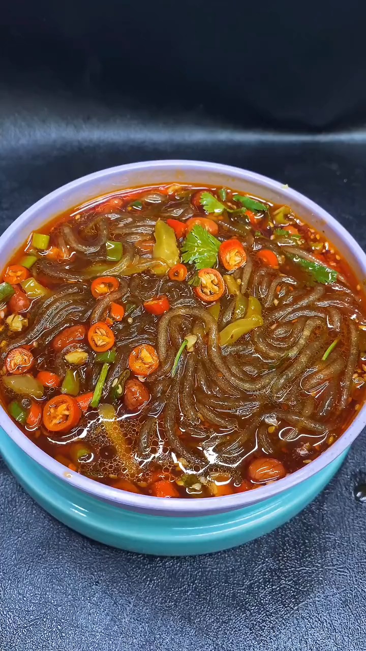 自己在家就能学会的酸辣粉