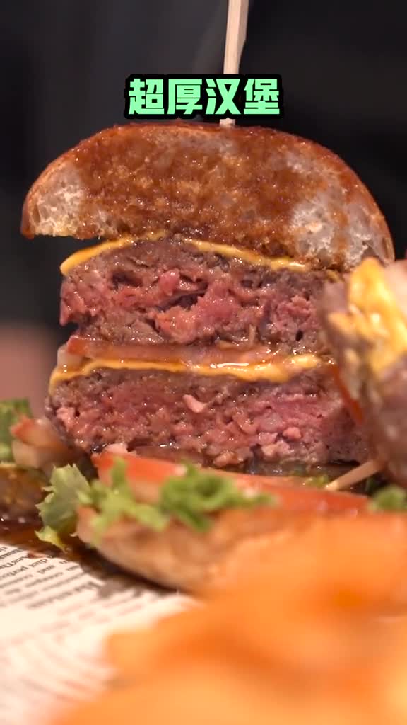 现在几点吃夜宵吗那个和你吃夜宵的人吃出高颜值美食