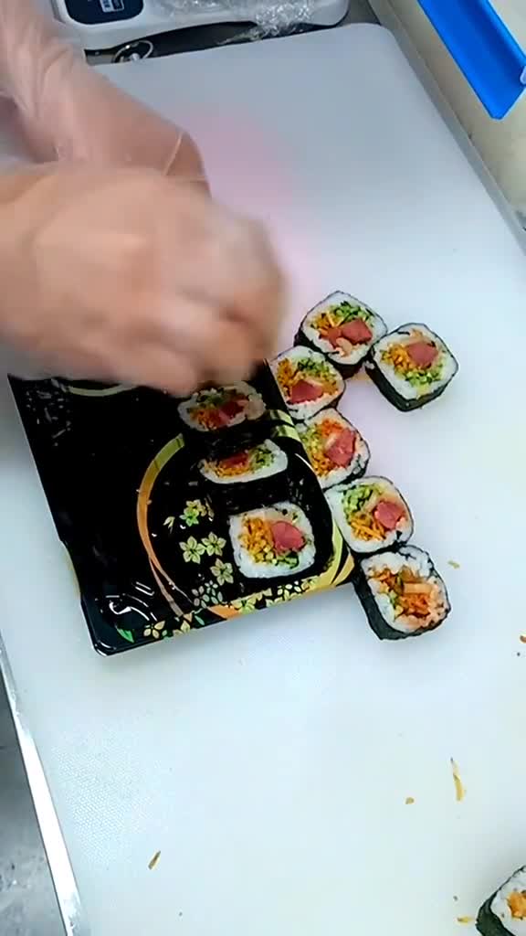 泡菜牛肉卷摆个盘,寿司,寿司小智,2020东西南北贺新春,寿司小智美式创意寿司