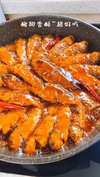 鱼罐头的制作方法。