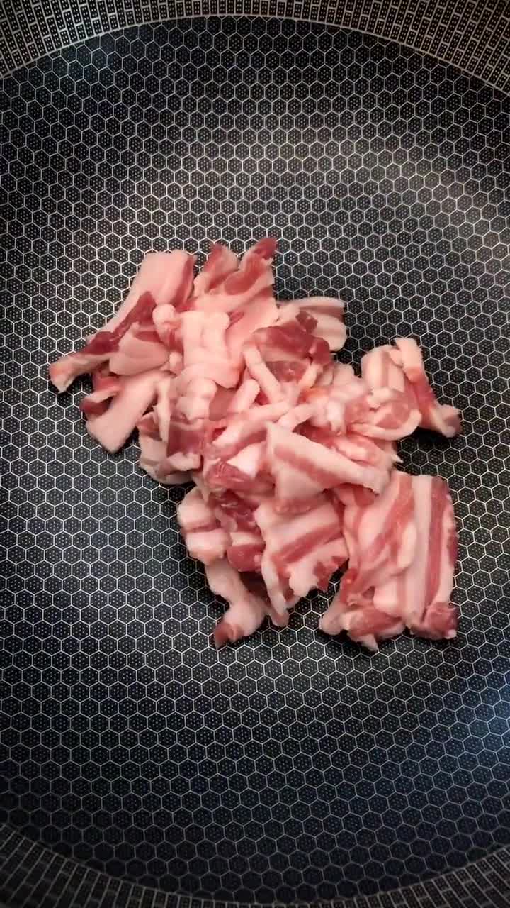 饺子馅这样调儿时的味道面的比例是克面克水蒸饺最好是一半用开水一半凉水和面