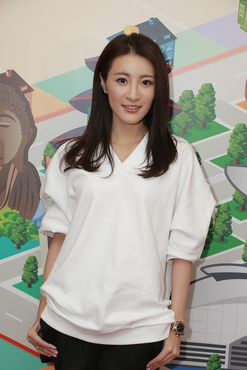 林夏薇近日在宣传活动中表示,对于自己在香港电视剧演员网络讨论度