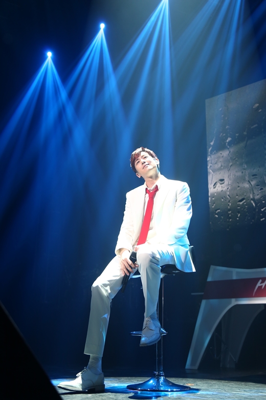2pm尼坤日本个人安可演唱会圆满结束 散发多才多艺万能偶像魅力