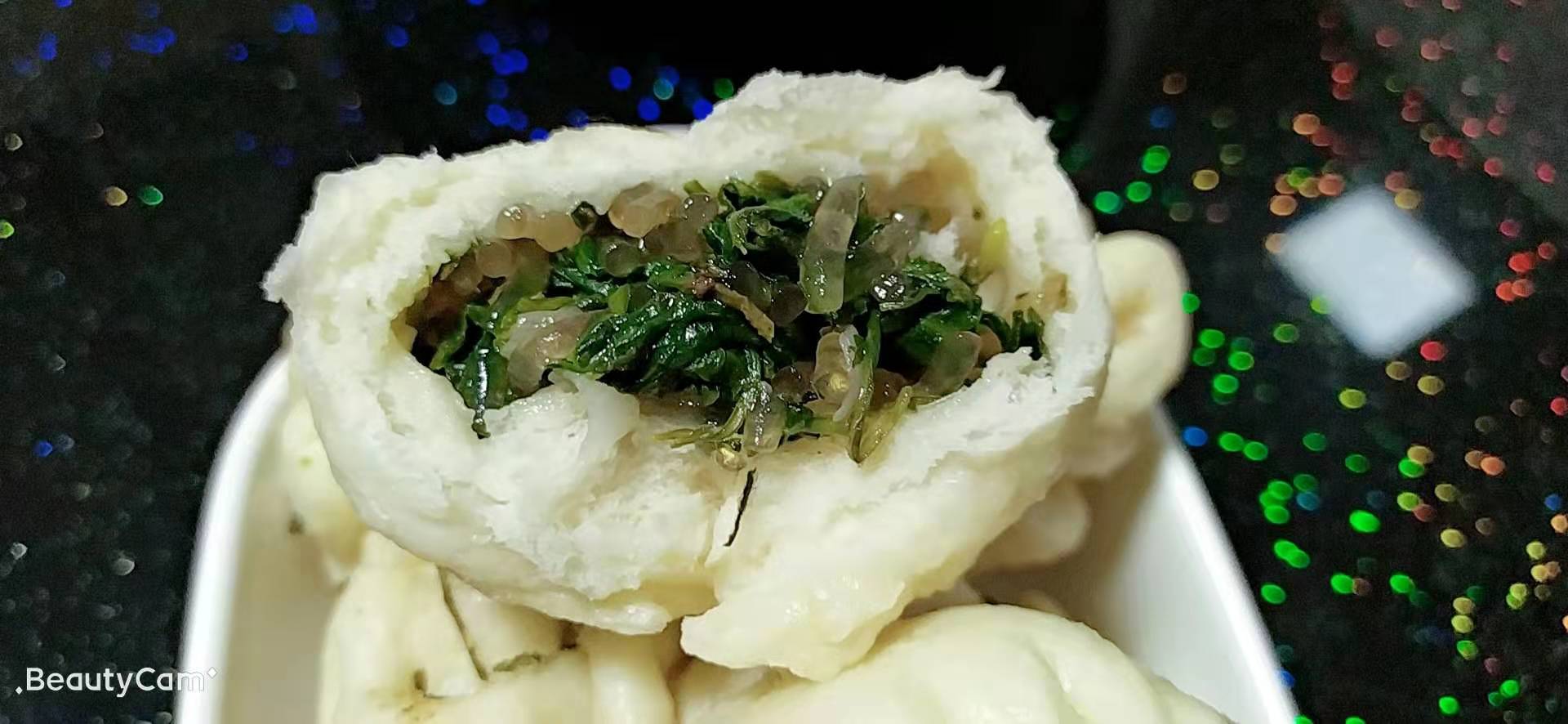 家常的美味——纯素的荠菜粉条馅包子