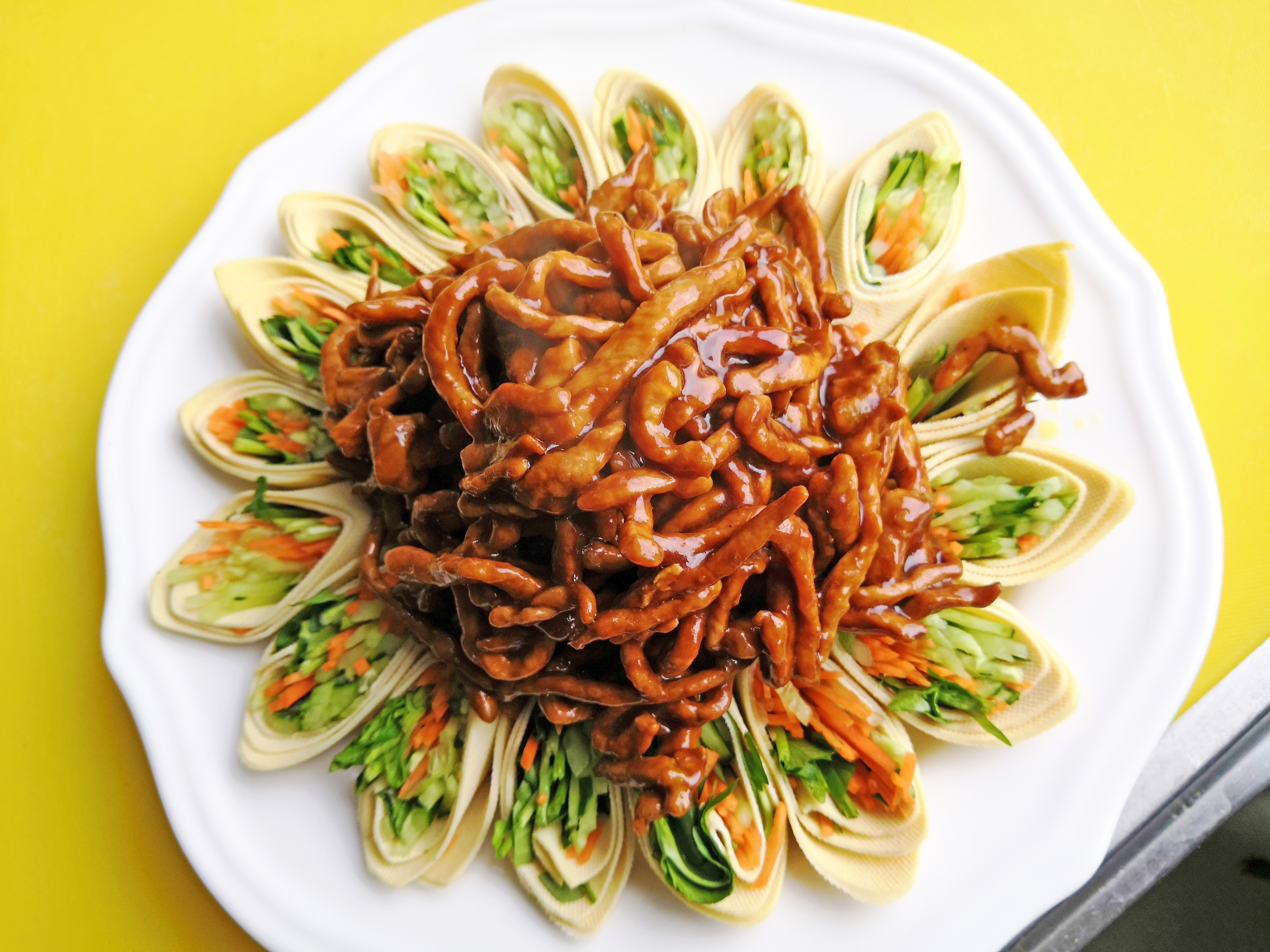 "京酱肉丝"这样做,咸甜可口,色味俱佳