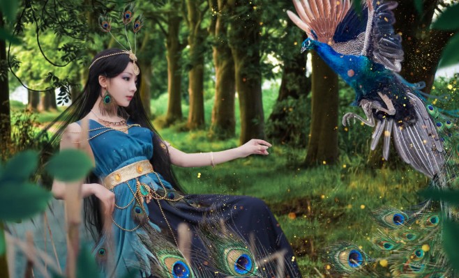 最美孔雀cos,来自00后的视觉冲击,网友直呼:美到了极致!