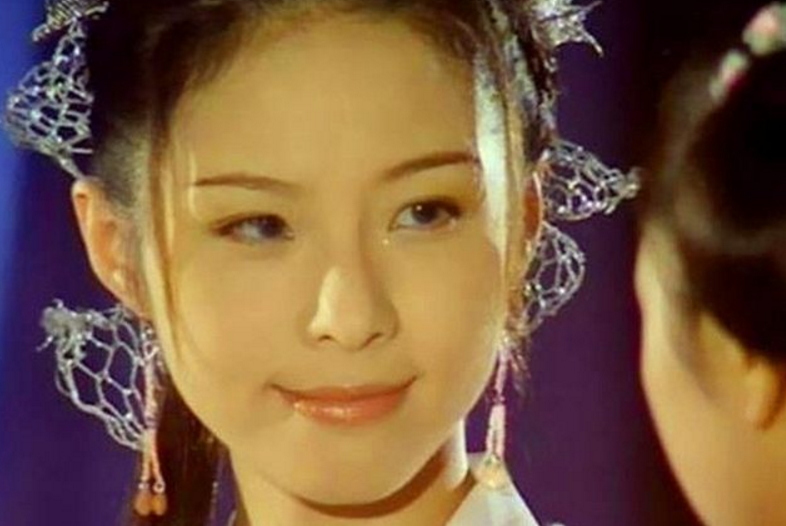 《倚天屠龙记》四版不同的黄衣女子,刘诗诗最惊艳,新版让人期待