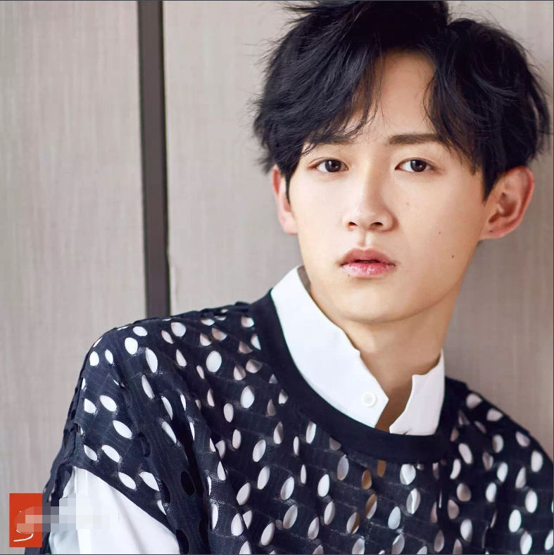 查杰一首《何求》获得最具粉丝影响力明星颁奖盛典年度新锐人气奖