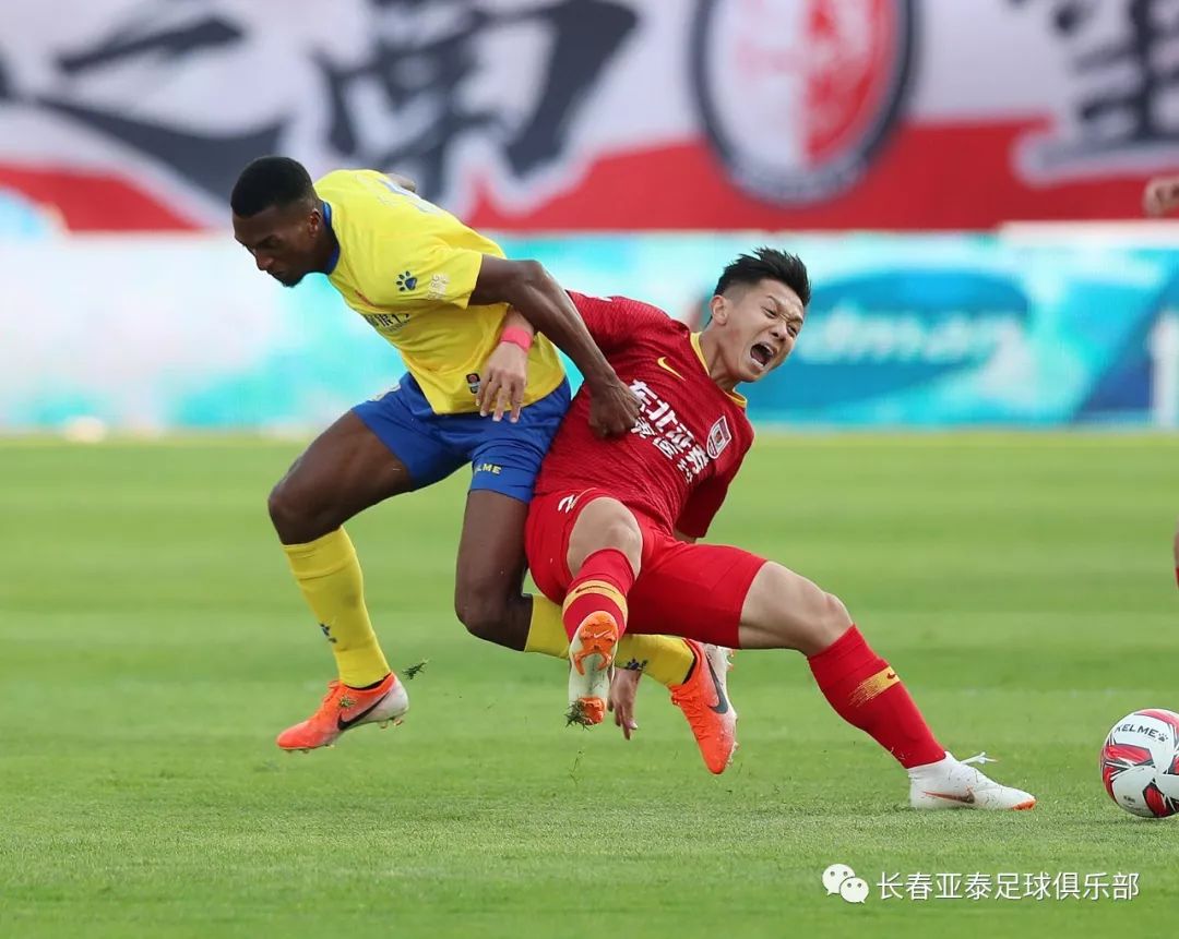「亚泰面对面」张力:进球对我来说是附加题,今年最大愿望就是冲超