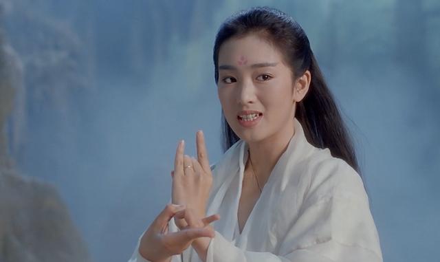 网友总说巩俐在《天山童姥》中最漂亮,我们去打探一个究竟