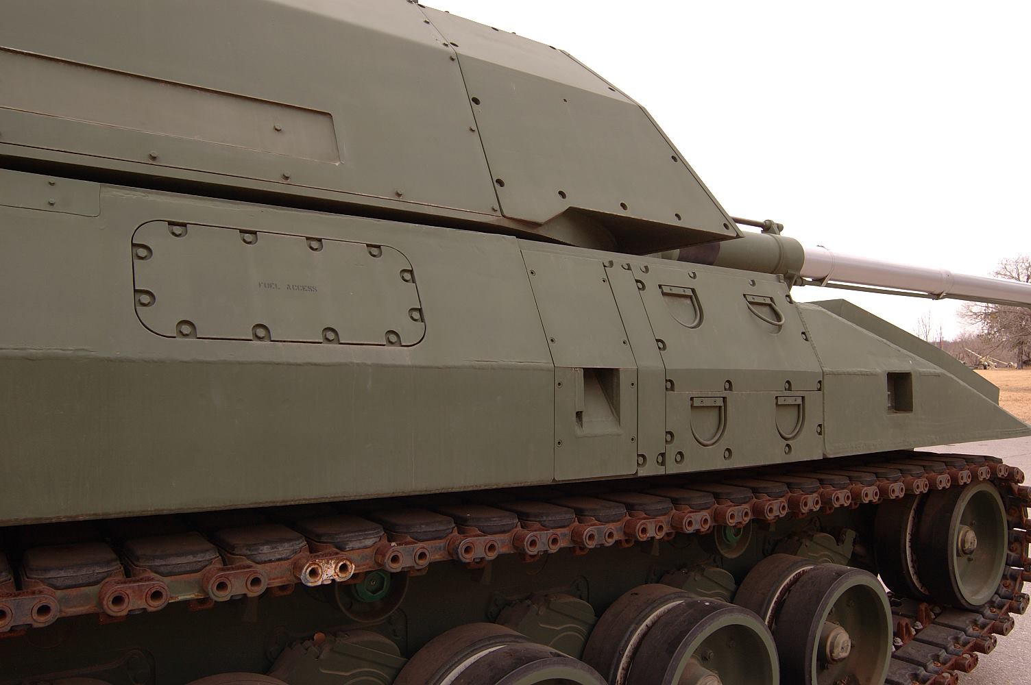 不知道美军现在的m109自行榴弹炮58倍径增程型的技术有没有借鉴"十字