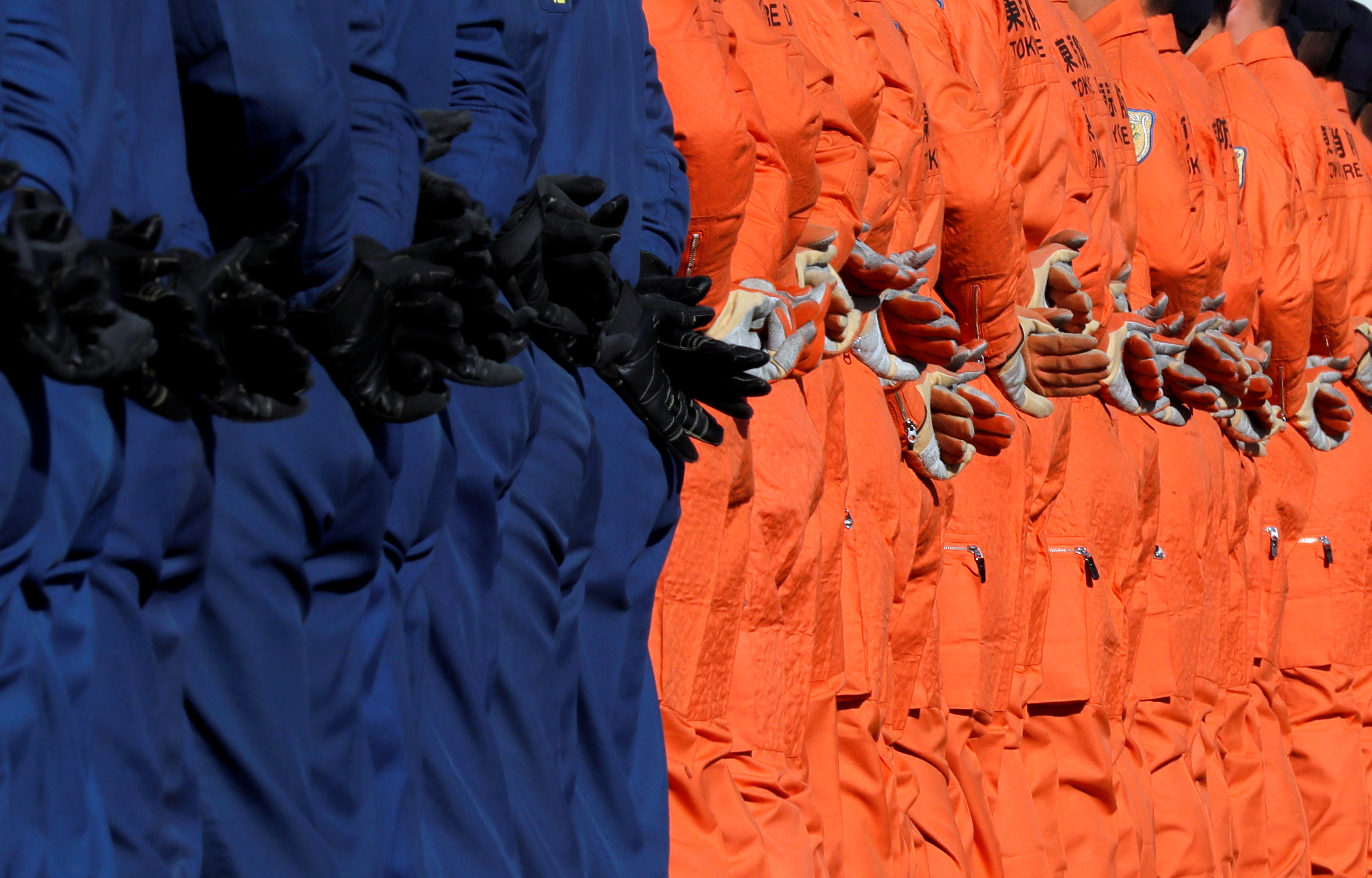 (外代一线)(1)日本举行新年消防演习