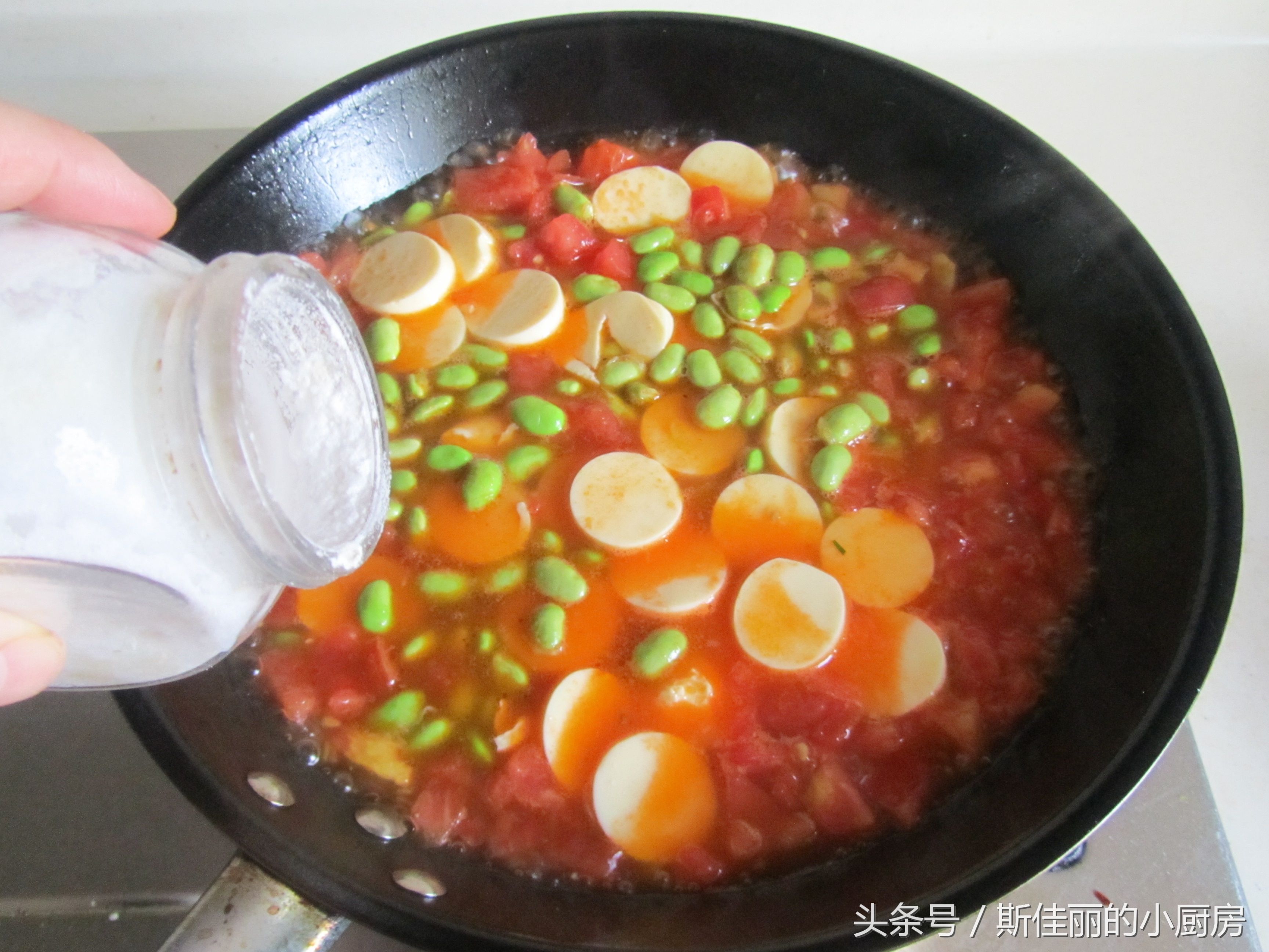 三伏天就要吃這快手湯,三分鐘做好,酸甜開胃補鈣下飯,夏天必喝