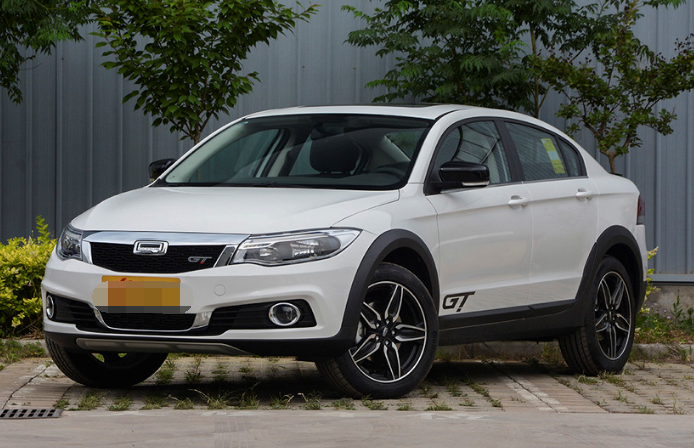 观致3gt拥有潮流的外观,大气简洁的内饰,是一款比较耐看的汽车,开着