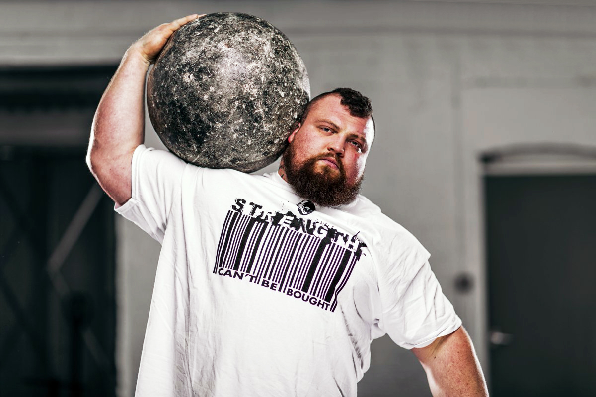 号称"世界最强壮男人"的埃迪-霍尔,进军mma领域,有戏吗?