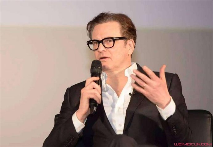 科林费斯为什么叫黄暴帝?科林费斯是哪一部剧露屁股?