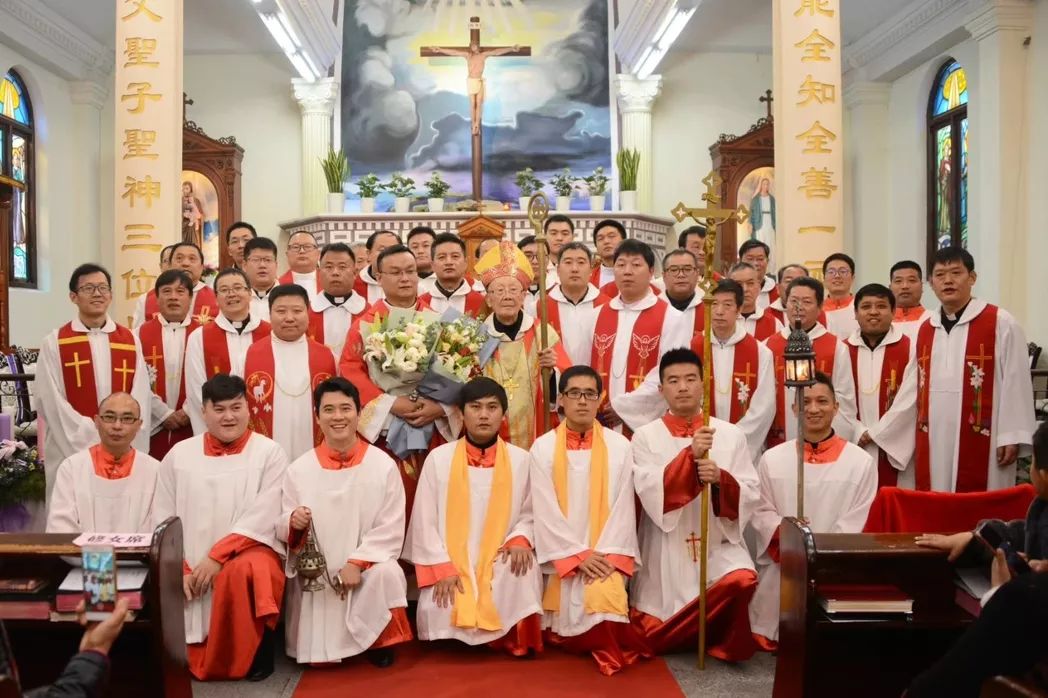 天主教杭州教区举行晋铎典礼活动
