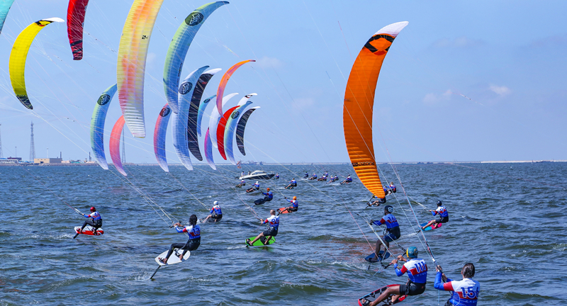风筝冲浪赛登录潍坊滨海