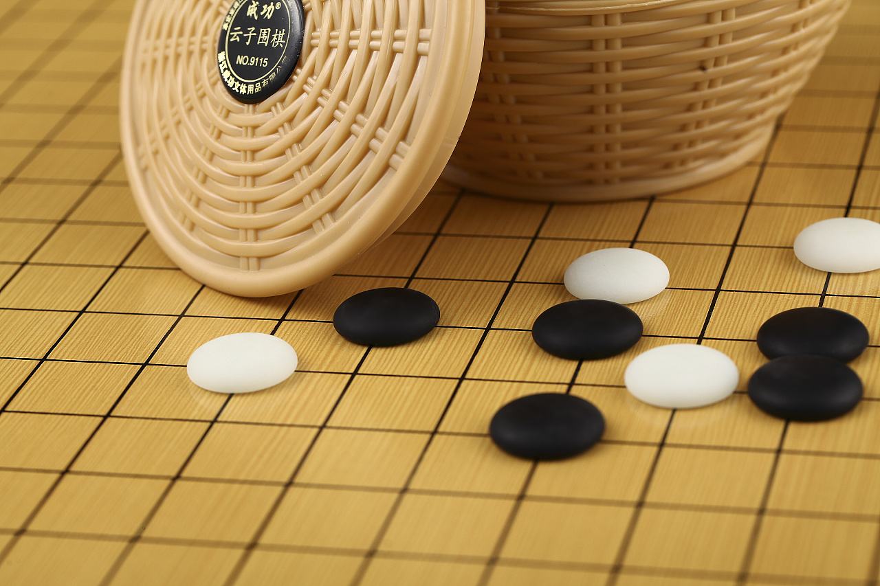 老北京文化:"瞎子跳井"与老虎棋,集火花