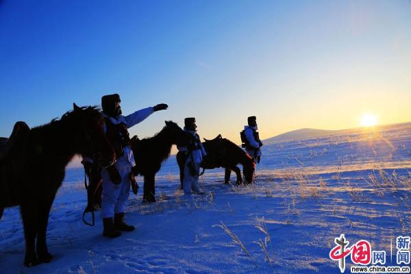 雪域,战马伴我巡边关