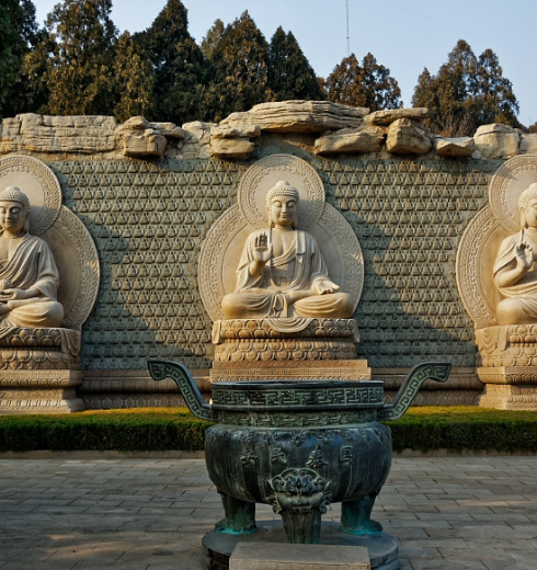 好多人只知千佛山南门内有三尊佛,却不知千佛图!