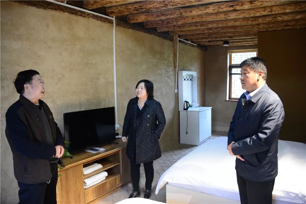 蓝田县副县长孙崇博调研民宿产业发展情况