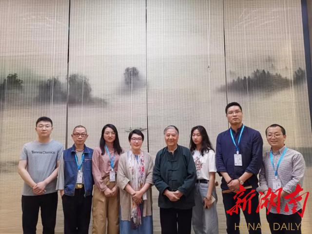 古琴学者赵烨为湖湘古琴爱好者讲述"琴中楚声"