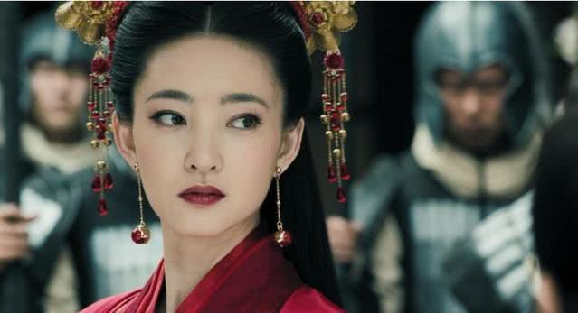 《封神演义》:姜王后赠妲己桃木剑,子虚重伤无法化作人形!