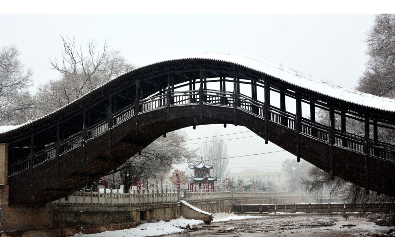 旅游:渭源灞陵桥,一座古典纯木结构卧式悬臂拱桥