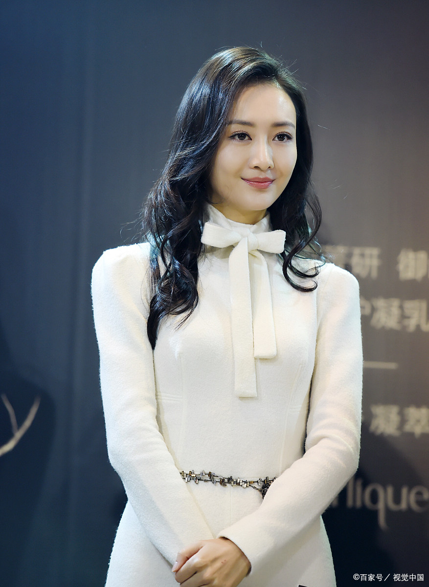 曝王鸥男友何九华出轨# .@肉球妈妈聊育儿的动态