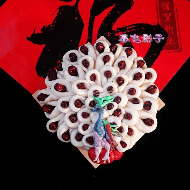 手工孔雀花馍象征美好吉祥的幸福生活,一点也不舍得吃