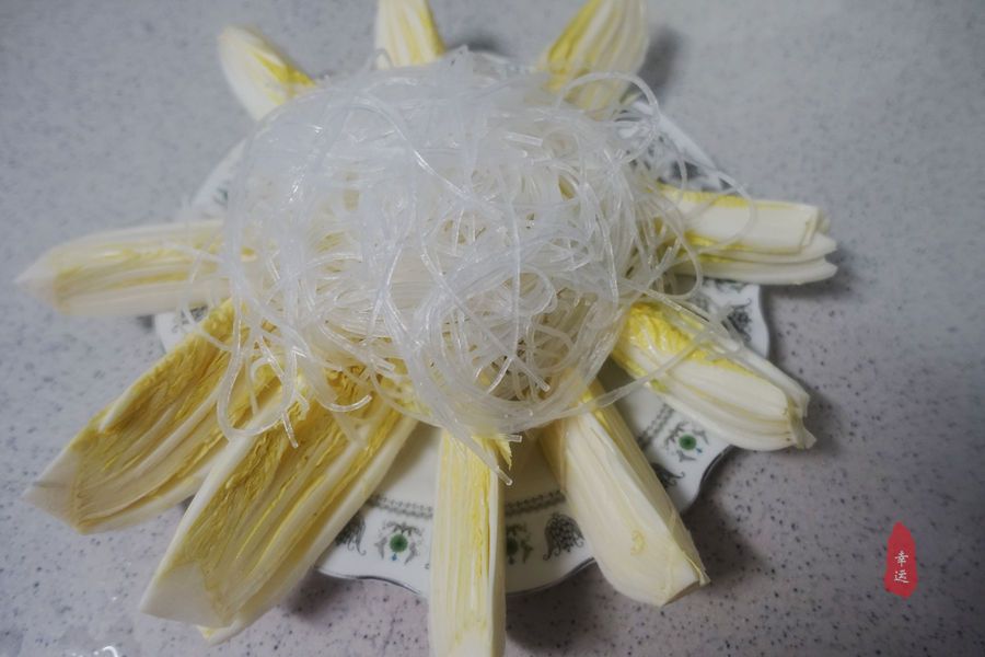 金银蒜蓉娃娃菜蒜蓉真会唤醒您的味蕾无法抵挡它的诱惹力