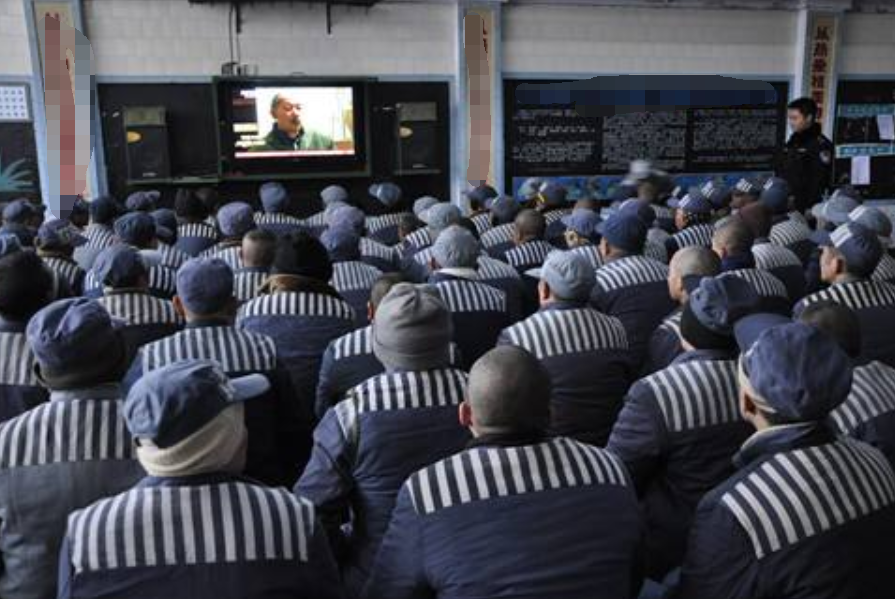 监狱服刑犯人得了重病后,其家人不愿治疗,监狱会"帮忙"吗?