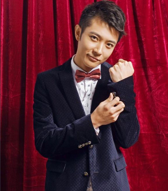 张丹峰:演技,唱功,颜值全面发展