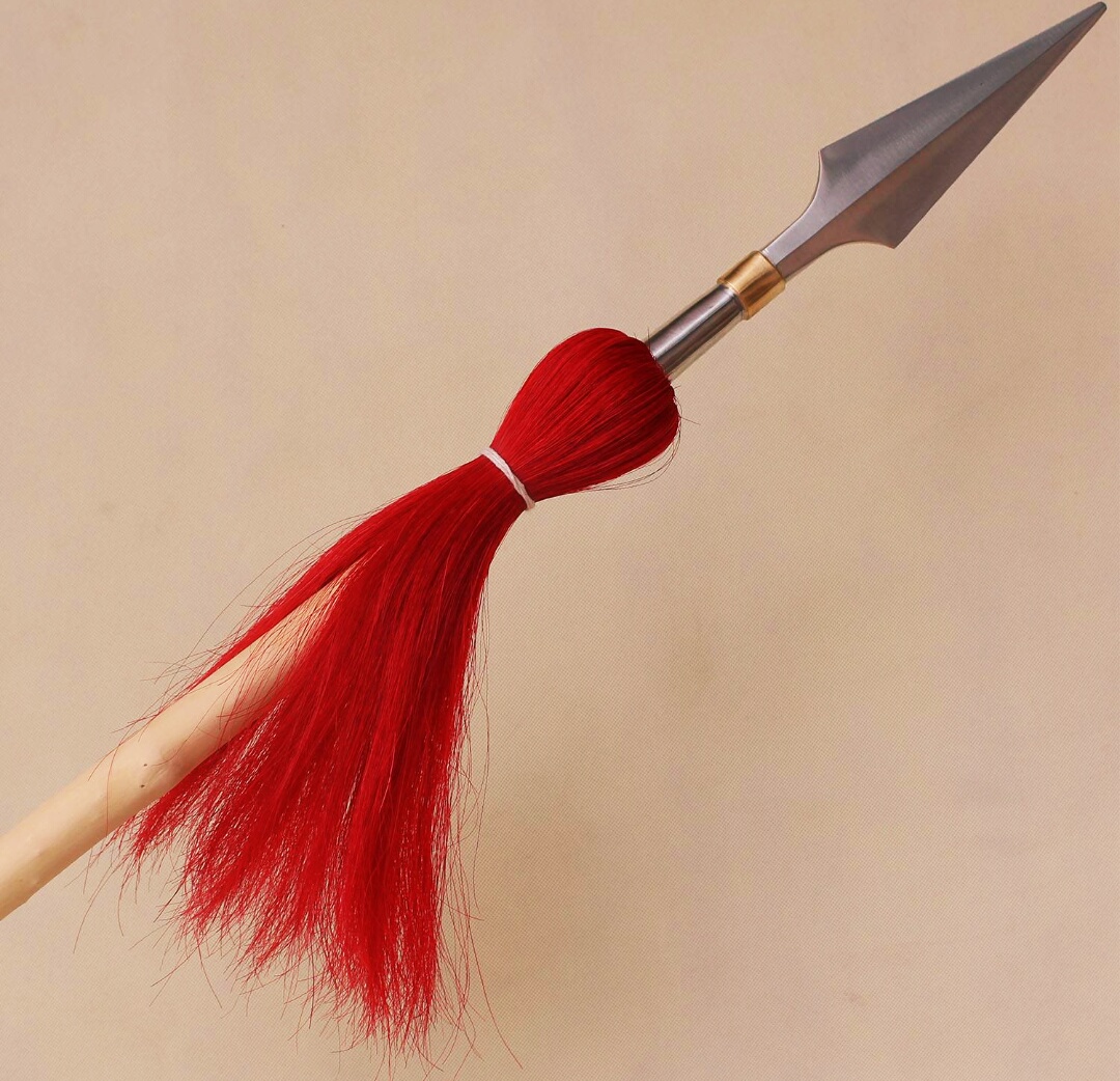 古代的红缨枪和古代战服的故事