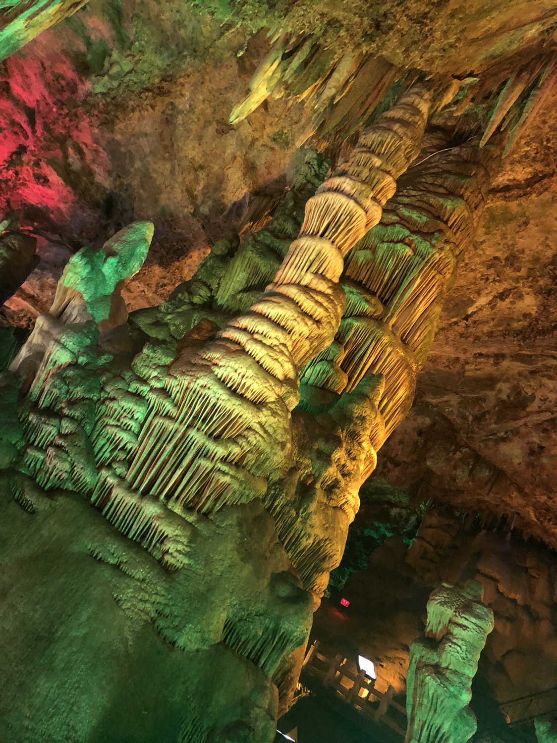 河南 洛阳景点(鸡冠洞)