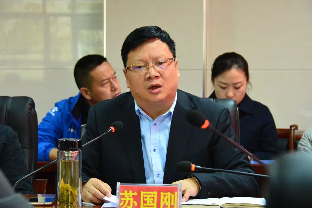 省专家组高度肯定广元中学校园足球特色学校建设工作