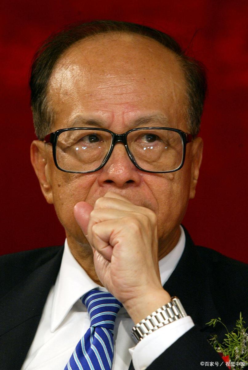 女人是否要做男人的垫脚石,从李嘉诚和李嘉欣的传闻说起