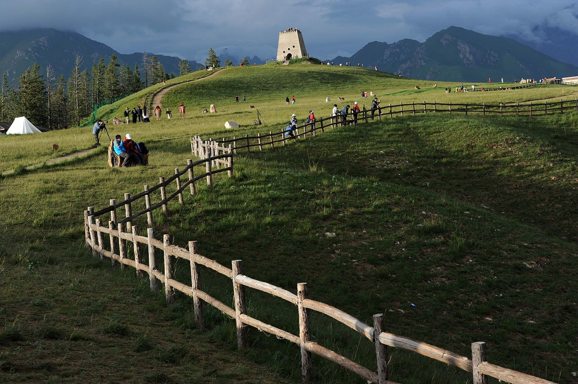 奇遇那拉提#那拉提阿尔山位于新疆伊犁地区,是中国北疆地区的重要