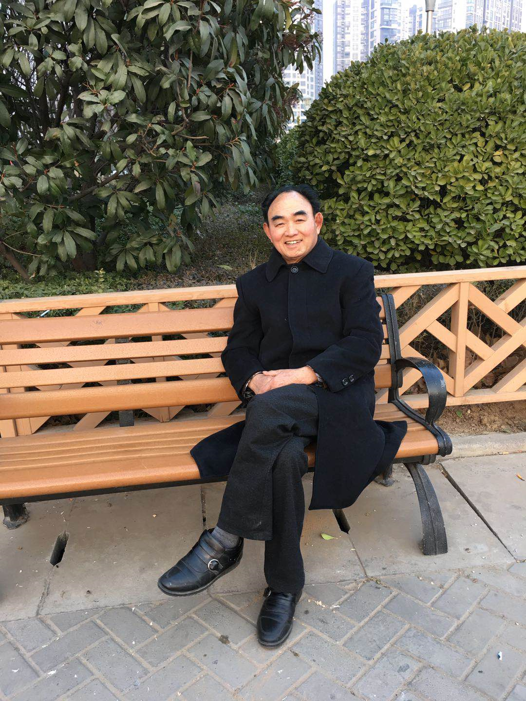 南阳社旗县政府办老党员刘春茂慷慨解囊捐助抗疫